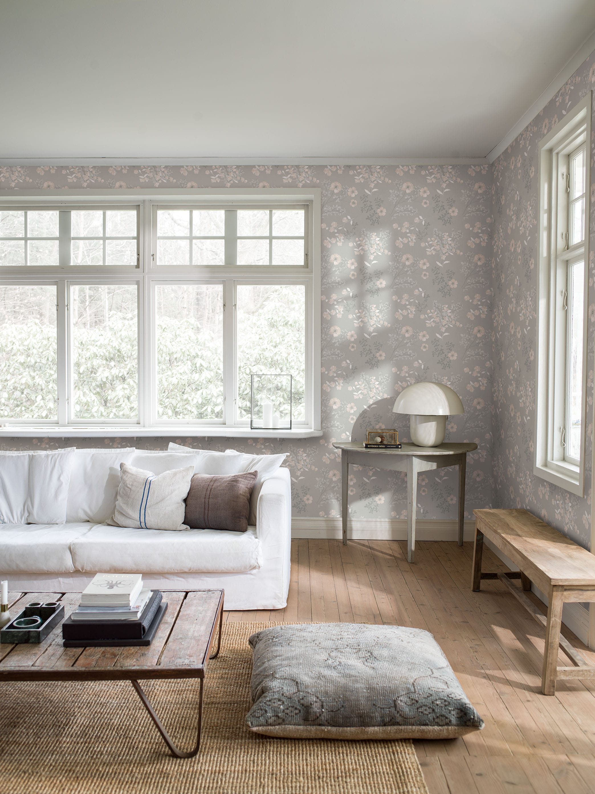 7233_Roomshot_2_Livingroom.jpg