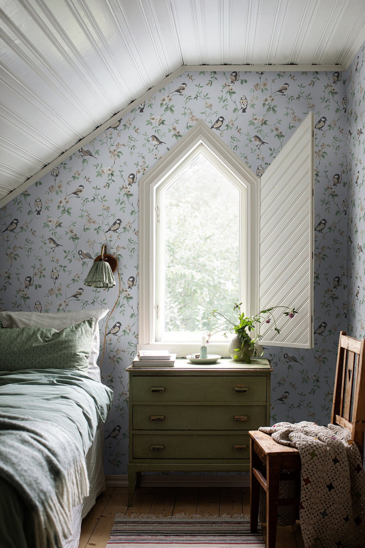 7681_FalsterboBirds_Roomshot_Bedroom.jpg