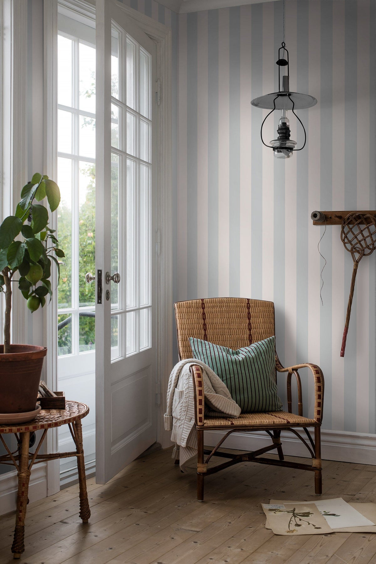 7683_FalsterboStripe_Roomshot_Hallway.jpg