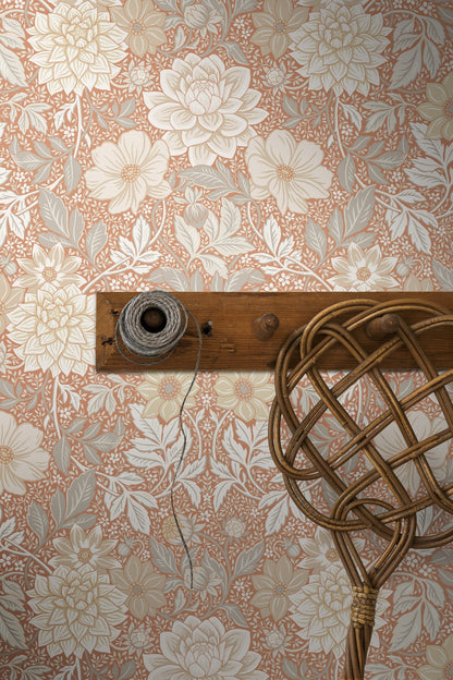 7688_DahliaGarden_Roomshot_Hallway.jpg