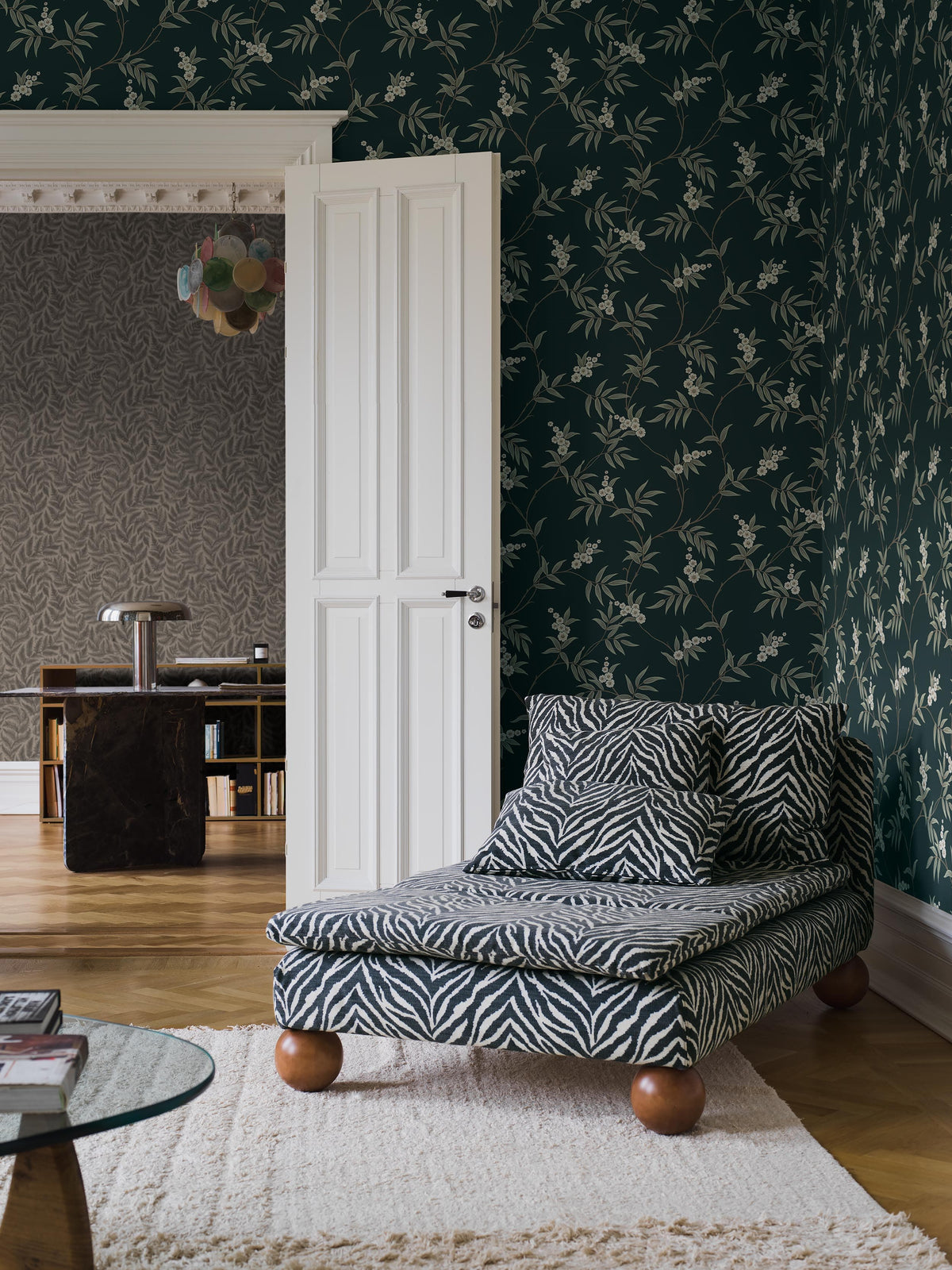 7765_FloralTree_Roomshot_7.jpg