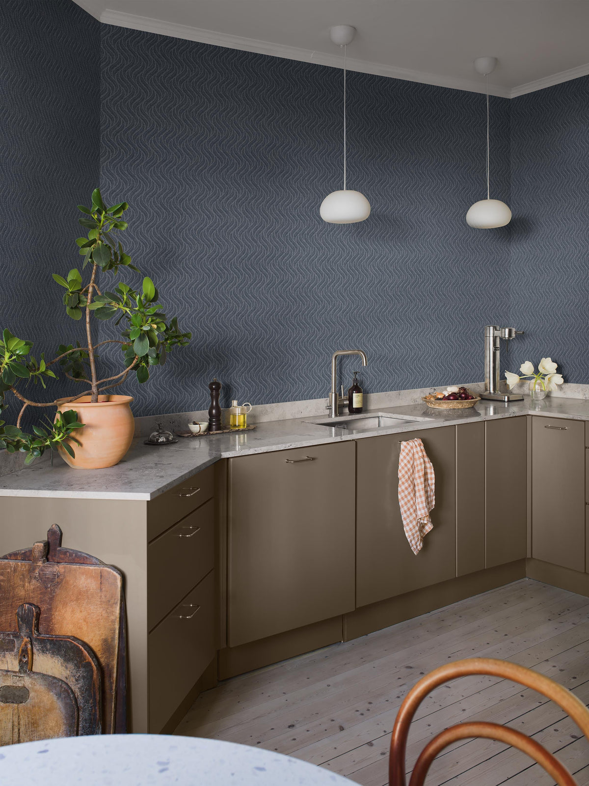 7773_LittleFern_Kitchen_Roomshot.jpg