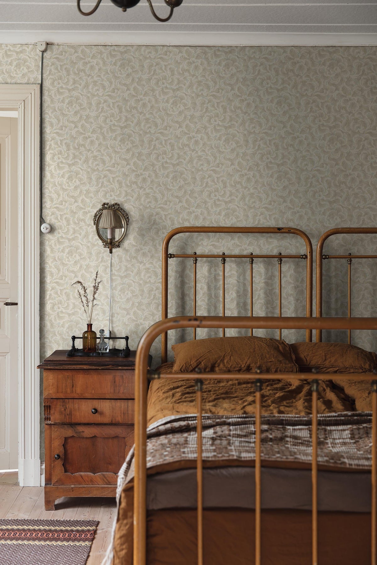 8088_AÌˆnggaÌŠrden_Bedroom_Roomshot.jpg