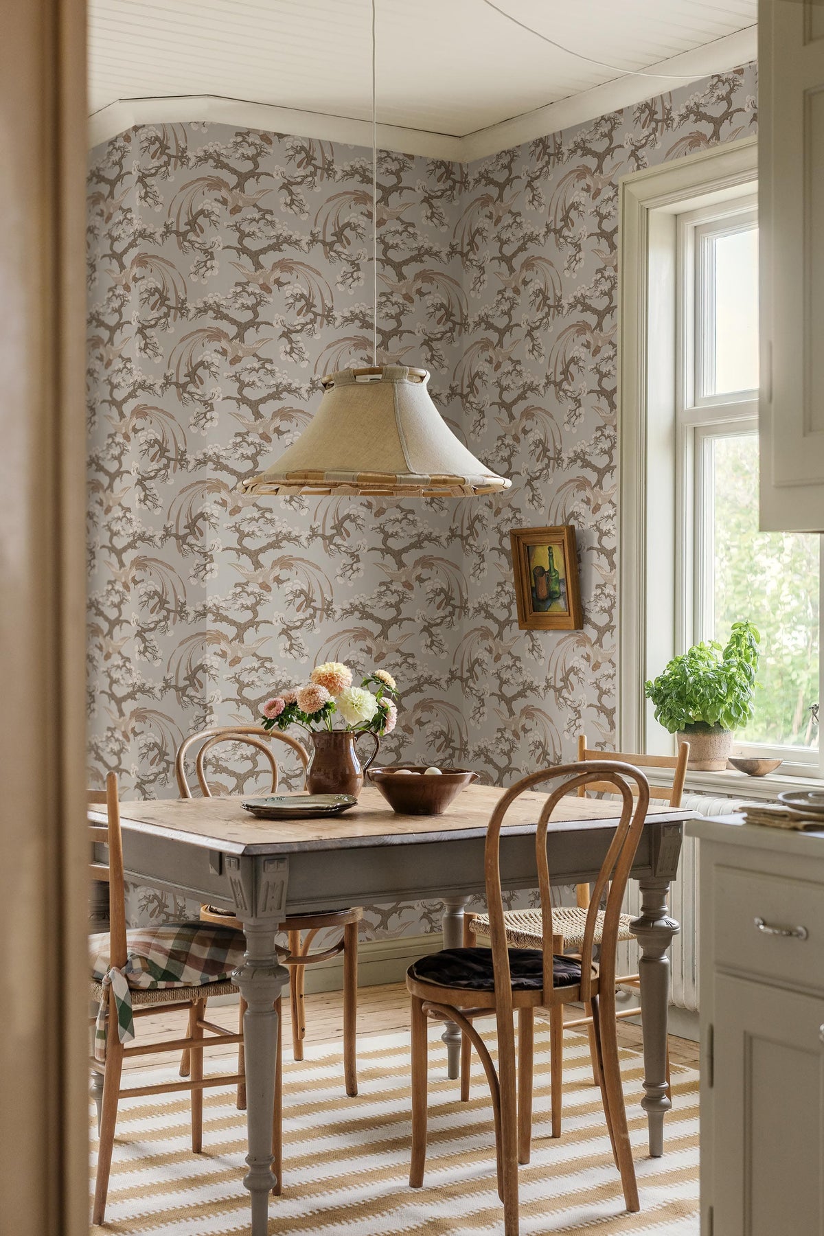 8163_Fenix_Diningarea_Roomshot.jpg