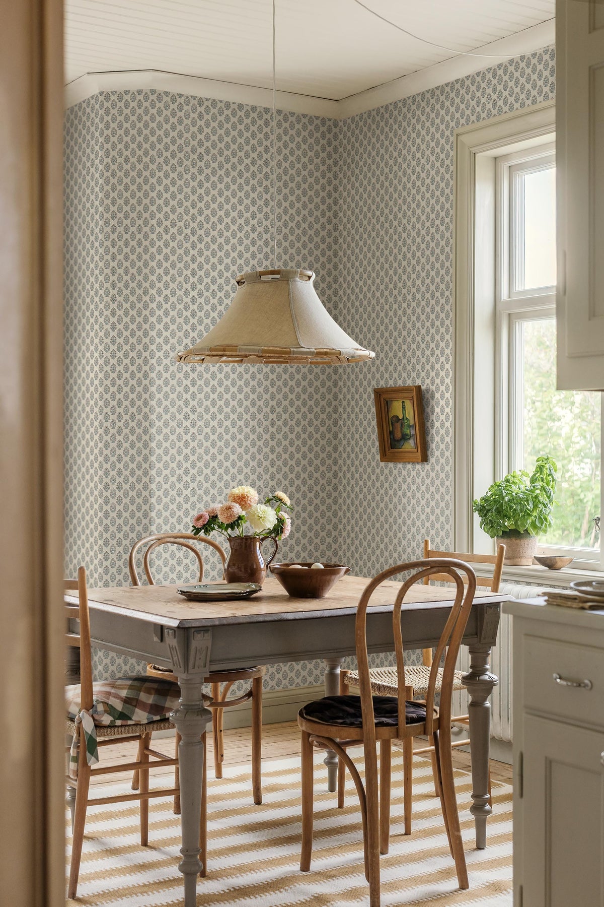 8167_Fenix_Diningarea_Roomshot.jpg