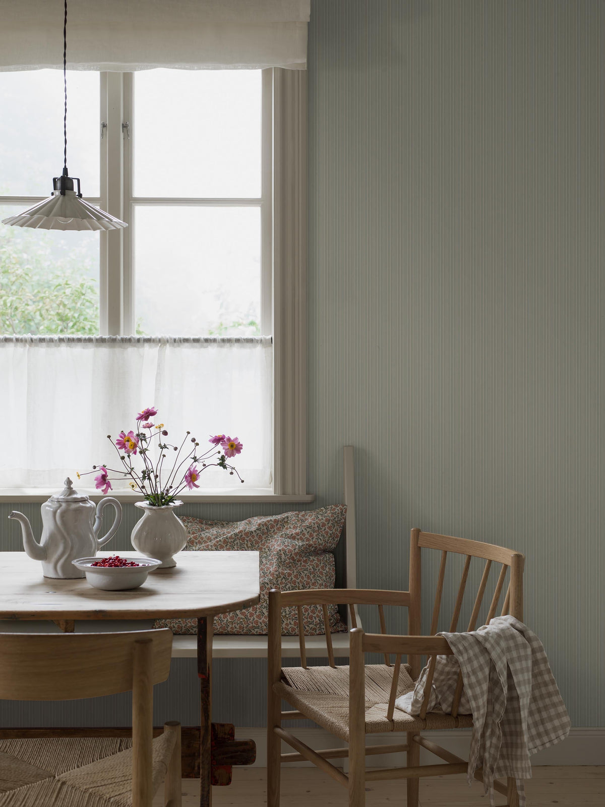 8174_Sam_Diningarea_Roomshot.jpg