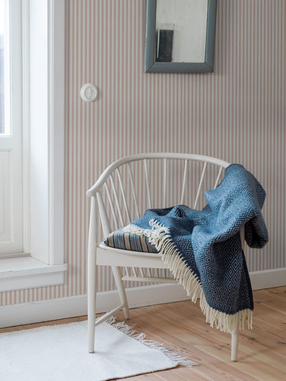 8869_AspoStripe_Roomshot.jpg