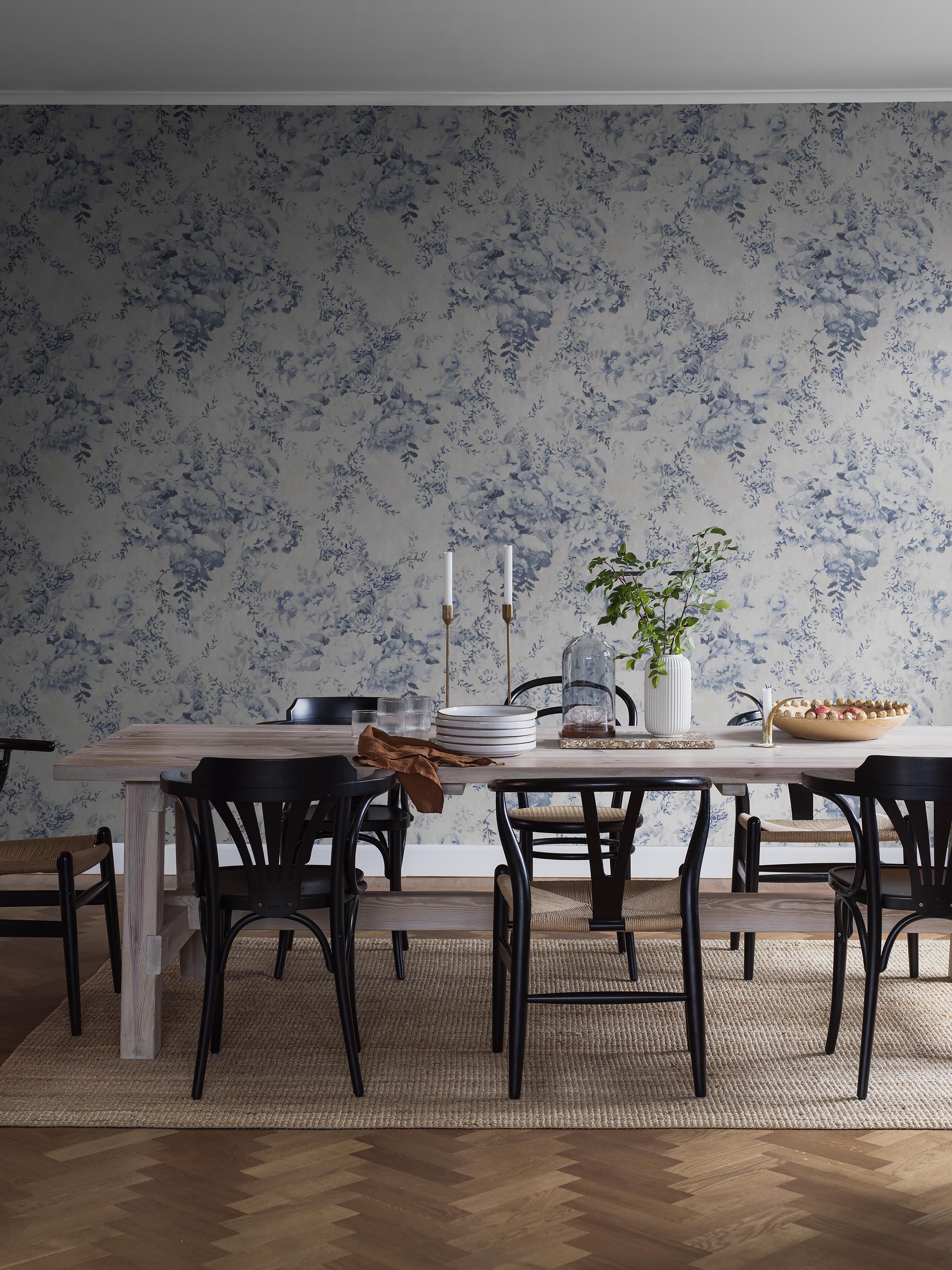 9405W_BlossomMini_Diningarea_Roomshot.jpg