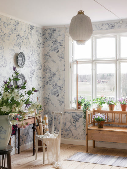 9405w_BlossomMini-1_Roomshot.jpg