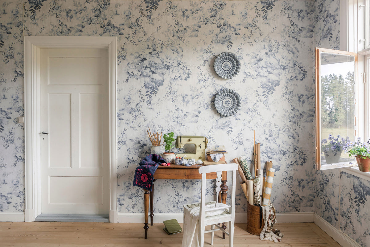 9405w_BlossomMini_Roomshot.jpg