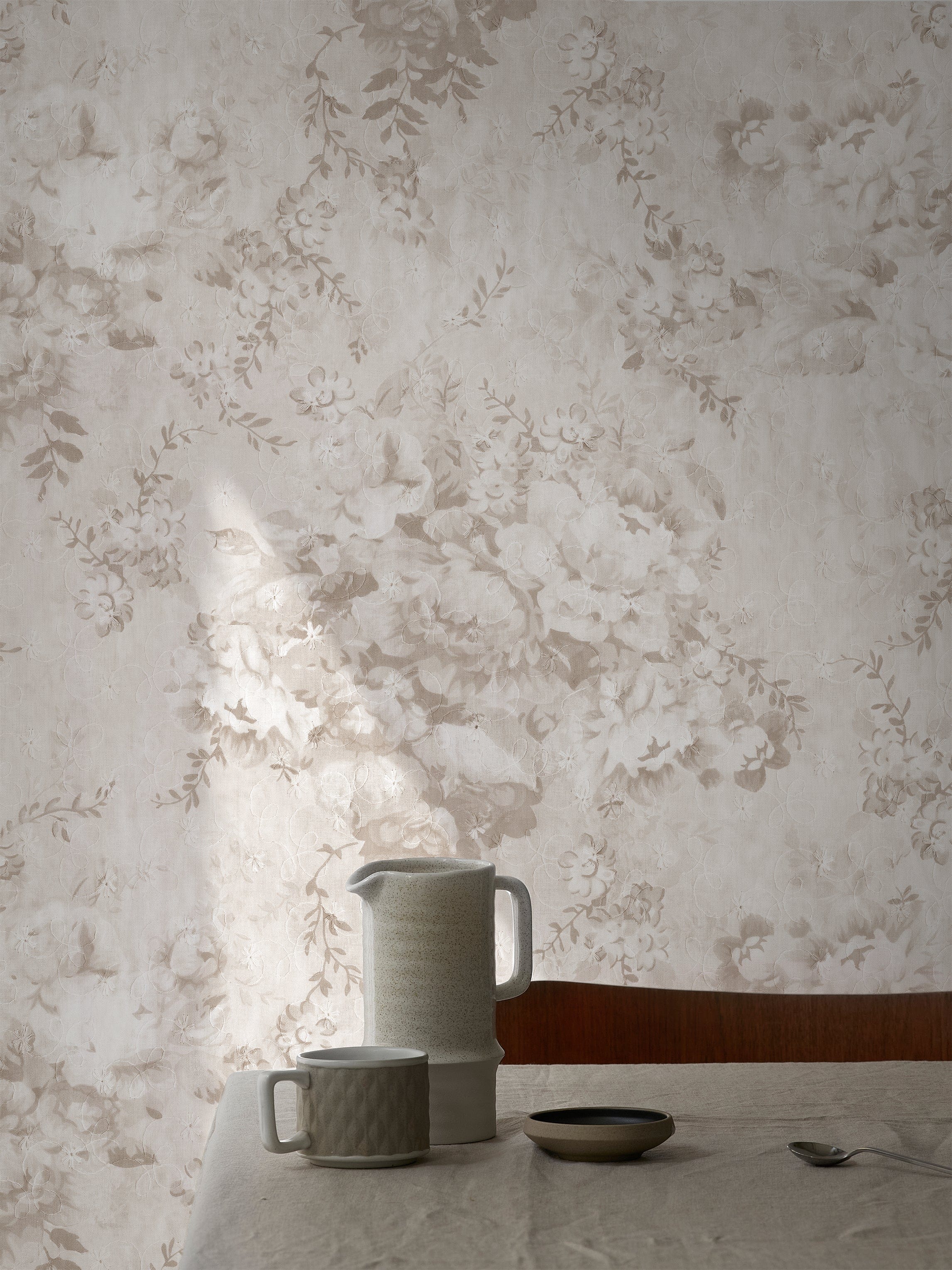 9406w_BlossomMini-1_Roomshot.jpg