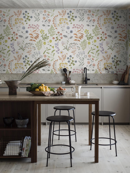 9407W_Botanica_Kitchen_Roomshot.jpg