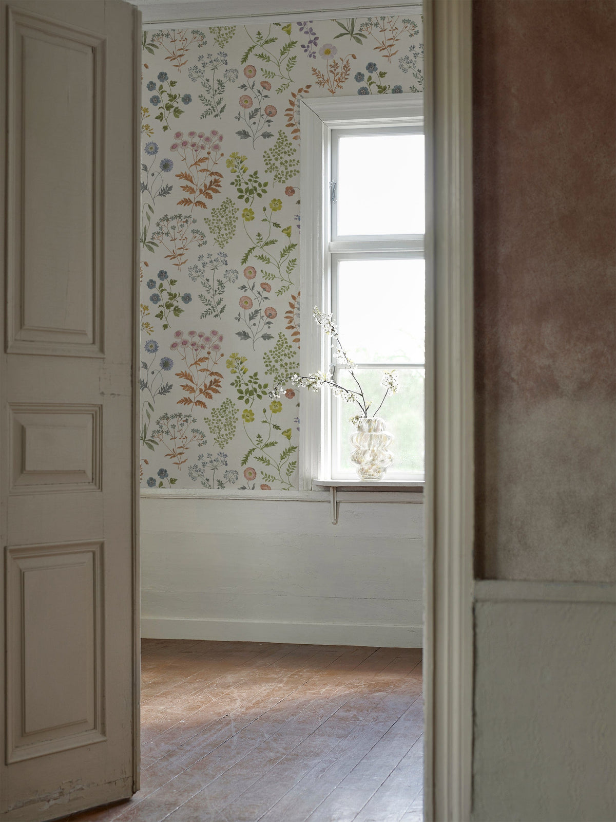 9407w_Botanica_Roomshot.jpg