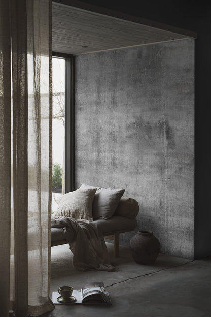 9415w_ConcreteWall-1_Roomshot.jpg