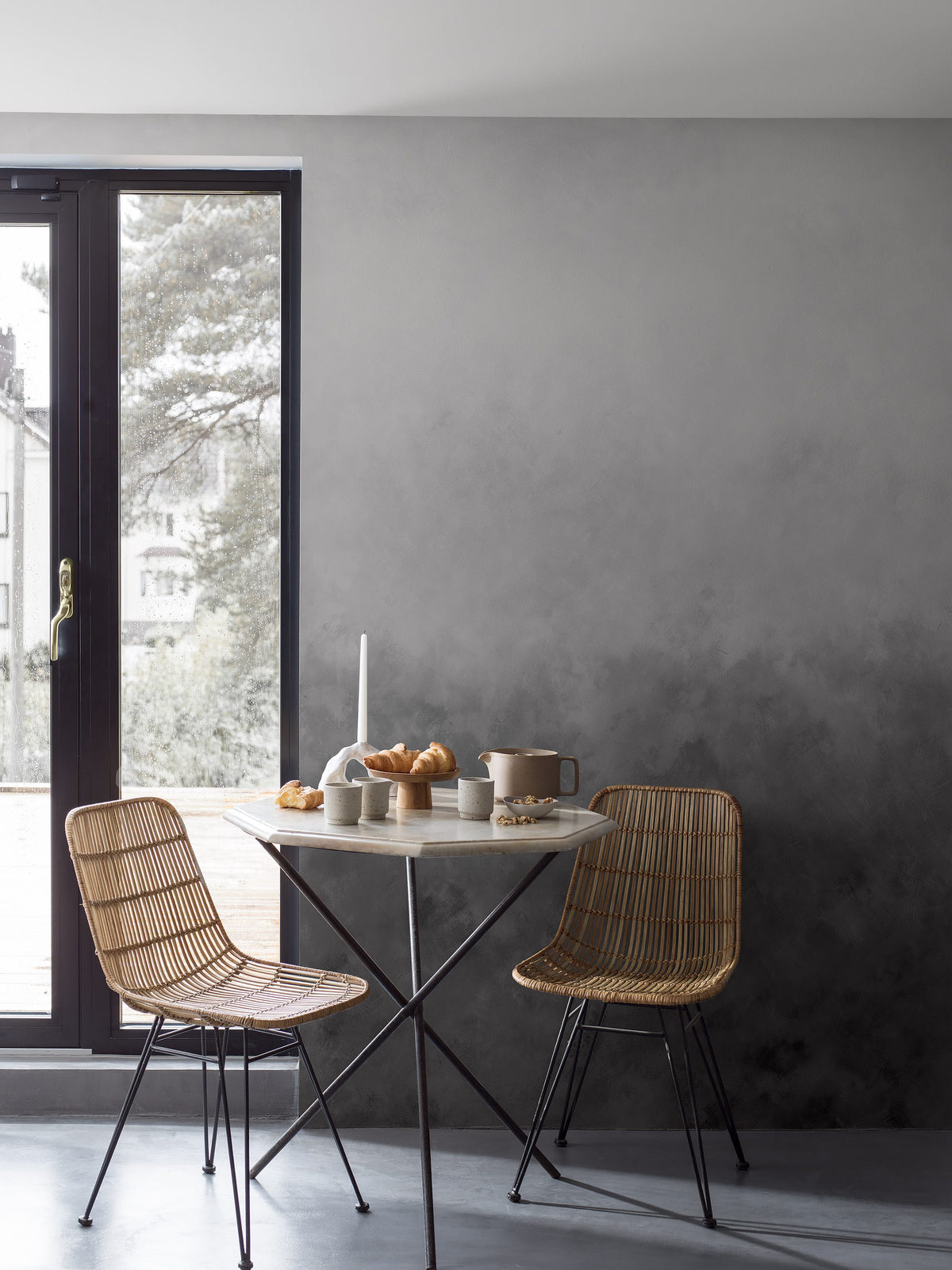 9422w_GradientPainting-2_Roomshot.jpg