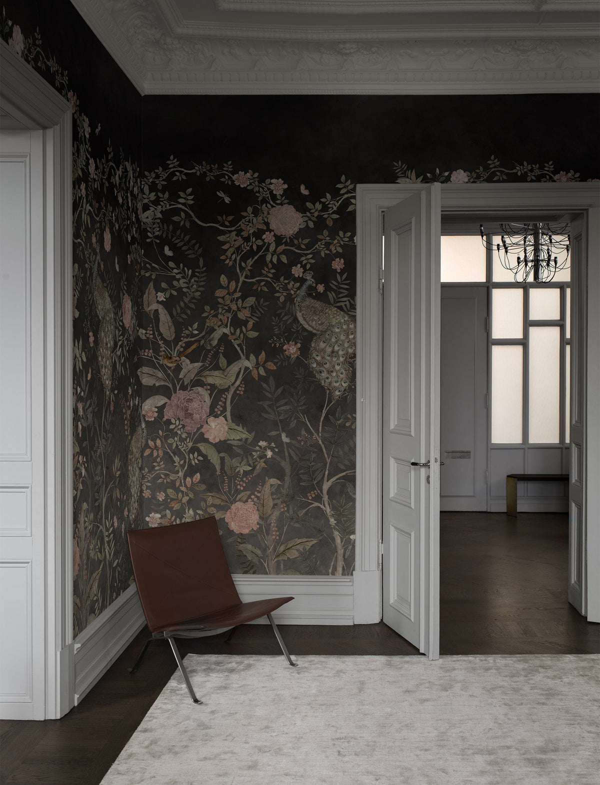 9468w_Chinoiserie_Roomshot_1.jpg