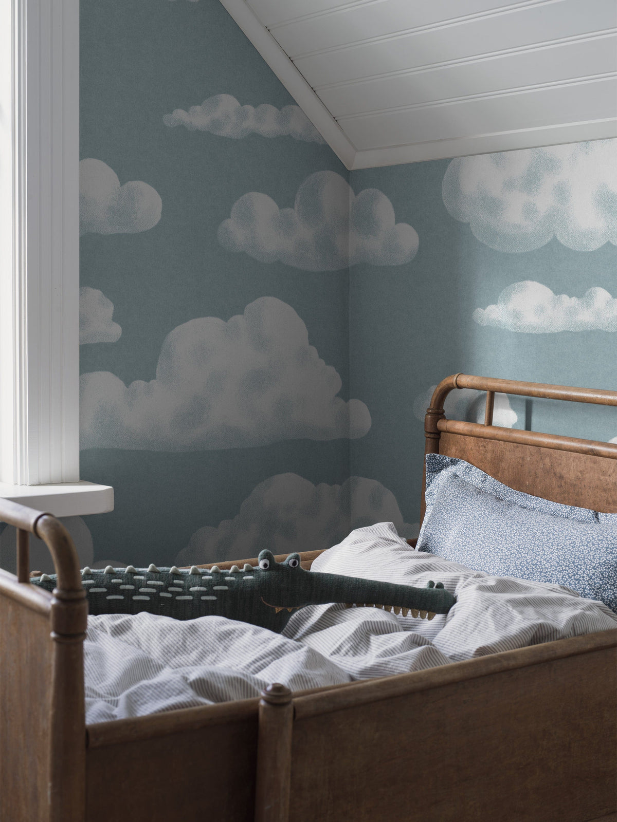 9618w_IntheClouds_Roomshot.jpg