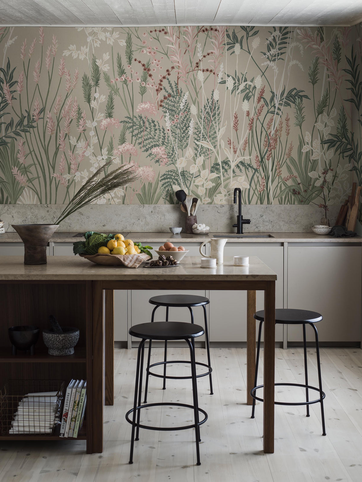 9673W_Hawthorn_Kitchen_Roomshot_1.jpg