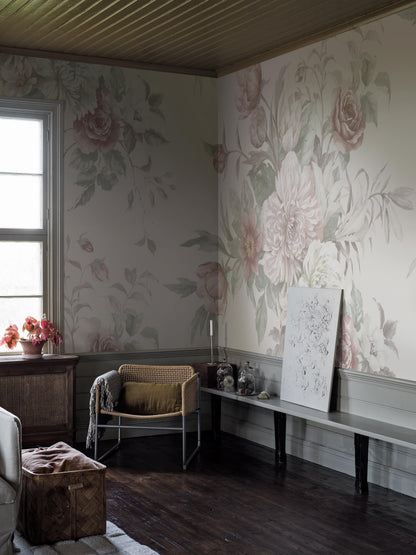9722W_FloralCharmGrand_Roomshot_2.jpg