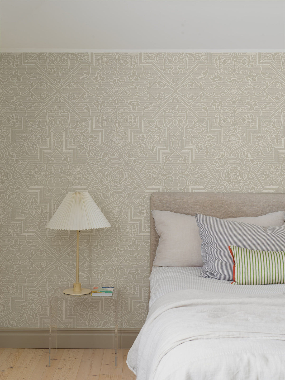 9732W_RosenvingeGrand_Roomshot_2.jpg