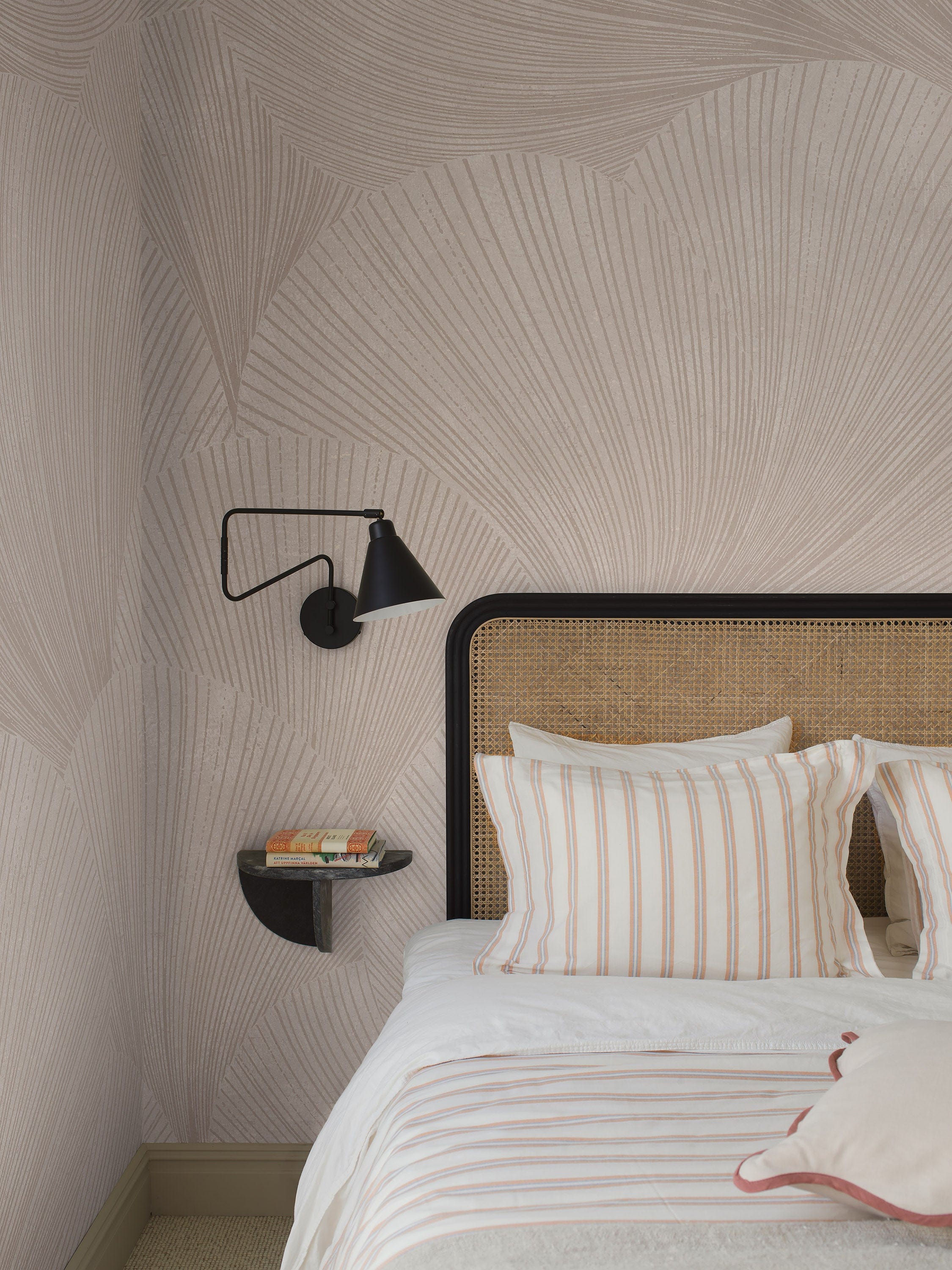 9743W_MirageGrand_Roomshot_2.jpg