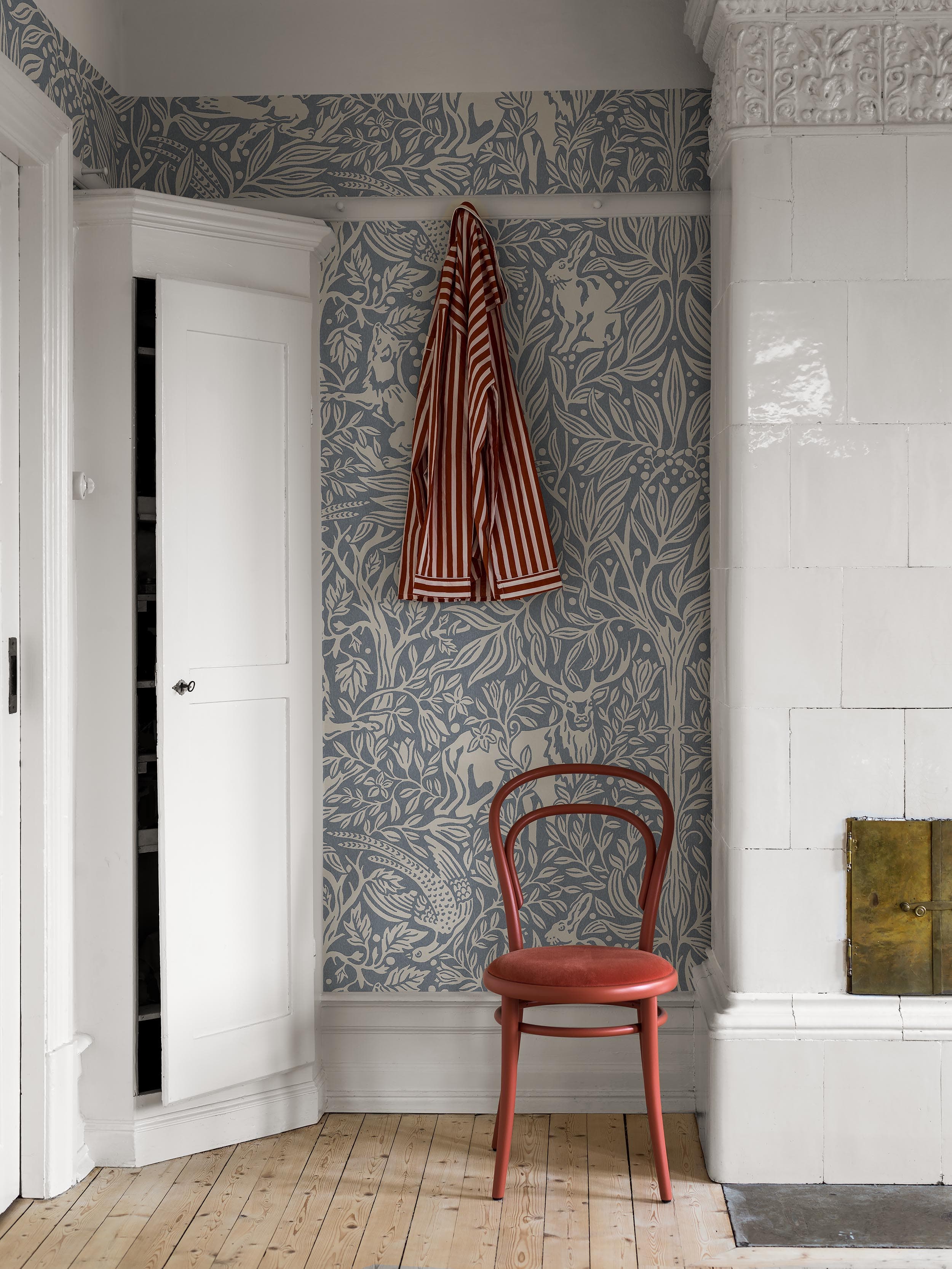 9750W_UnderTheElderTree_Roomshot_2.jpg