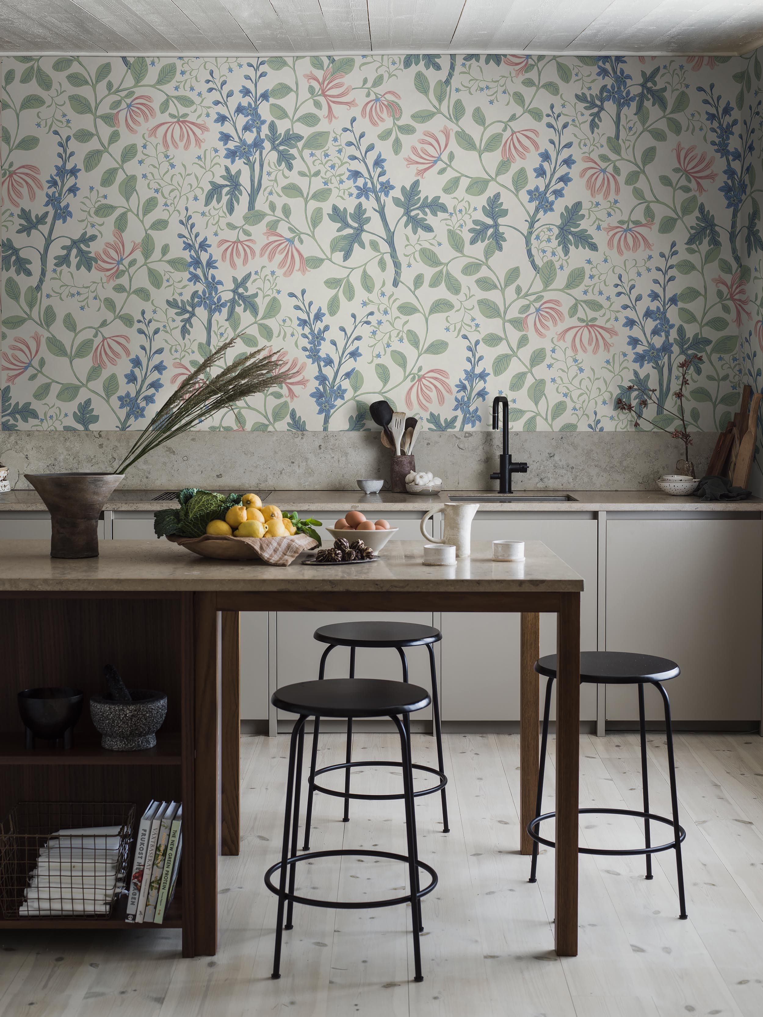 9785W_TraÌˆdgaÌŠrdsfroÌˆjdGrand_Kitchen_Roomshot_1.jpg