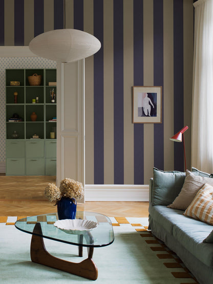 9794W_BjaÌˆroÌˆStripe_Roomshot_1.jpg