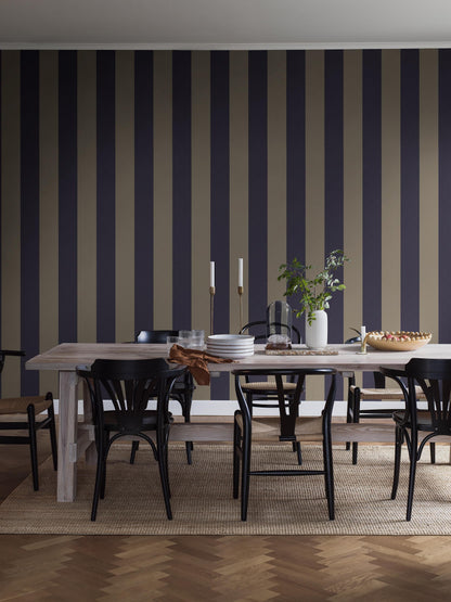 9794W_BjaÌˆroÌˆStripe_Diningarea_Roomshot_6.jpg