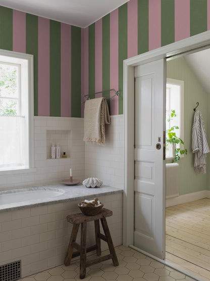 9796W_BjaÌˆroÌˆStripe_Roomshot_2.jpg