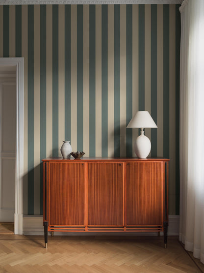 9800W_BaÌŠstadStripe_Livingroom_Roomshot_6.jpg