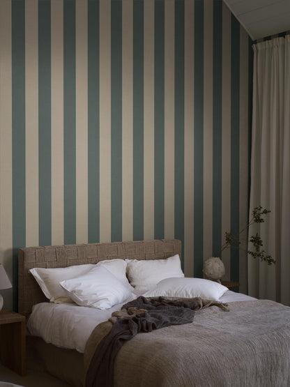 9800W_BaÌŠstadStripe_Bedroom_Roomshot_6.jpg