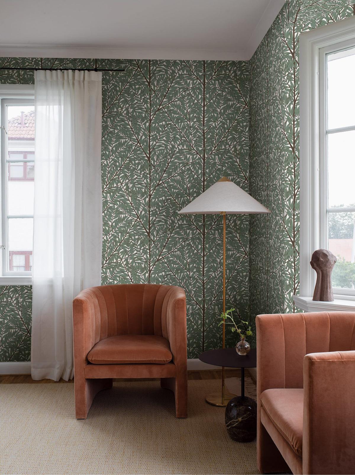 9813W_Korgpil_Roomshot_1.jpg