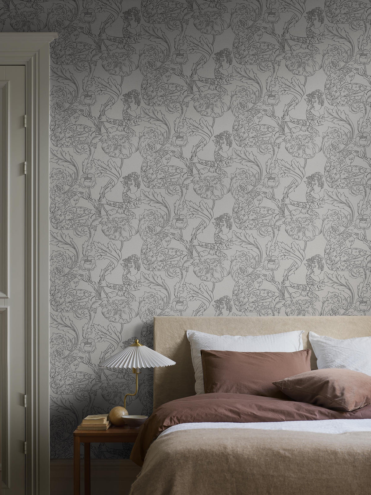 9833W_FloralDream_Roomshot_7.jpg