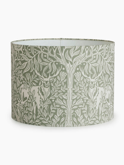 C1220463_UndertheElderTreeLampskarm35cm_Product.jpg