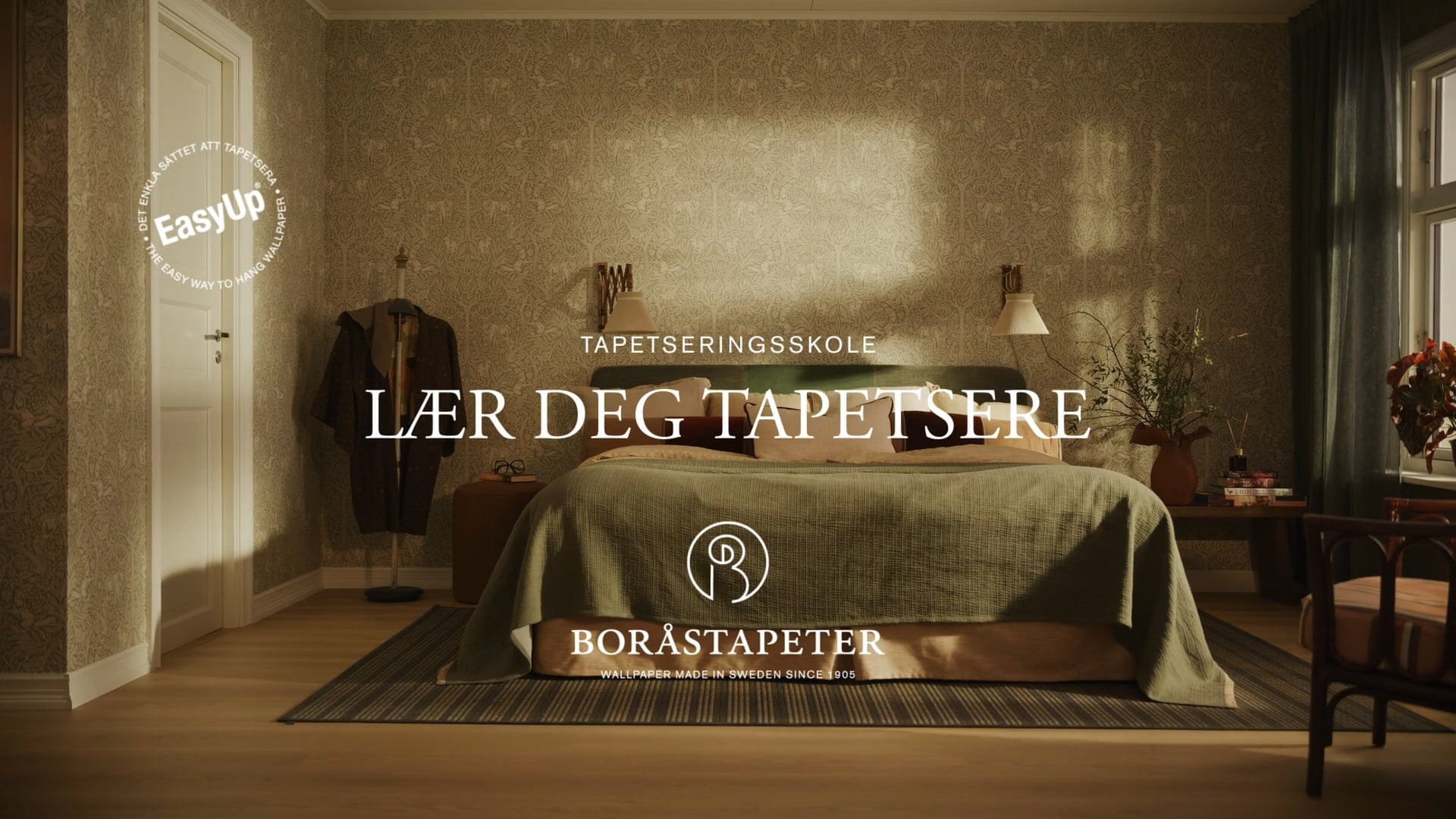 Last inn video: Tapetserskole – lær deg å tapetsere, steg for steg.