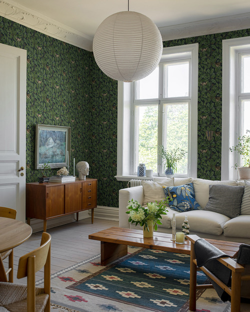 InTheOak-1_Image_Roomshot_LivingRoom_Item_2050_1.jpg